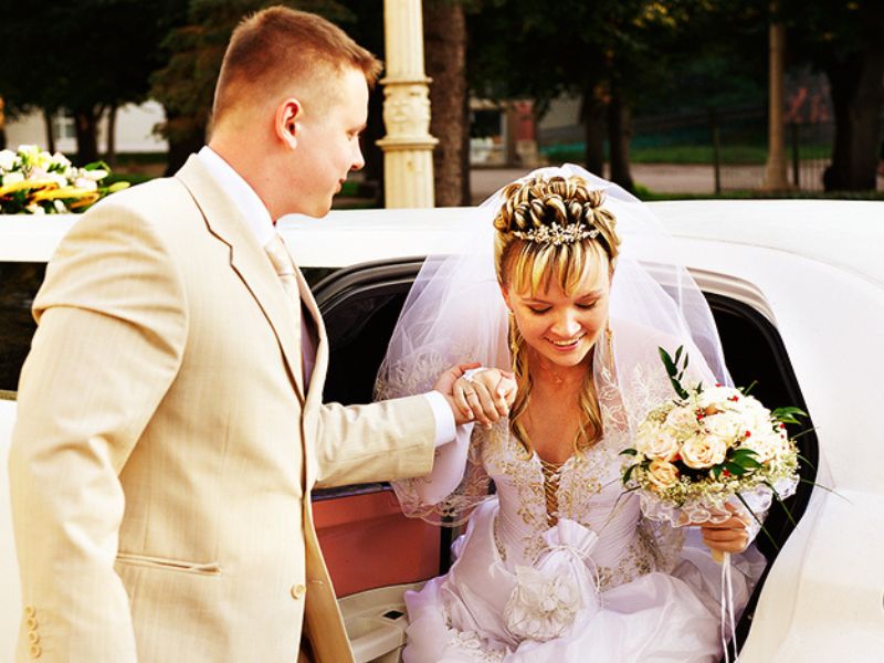 Limousine Service for Weddings Chicago